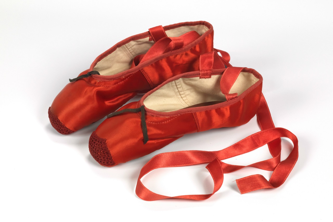 RED BALLET SHOES