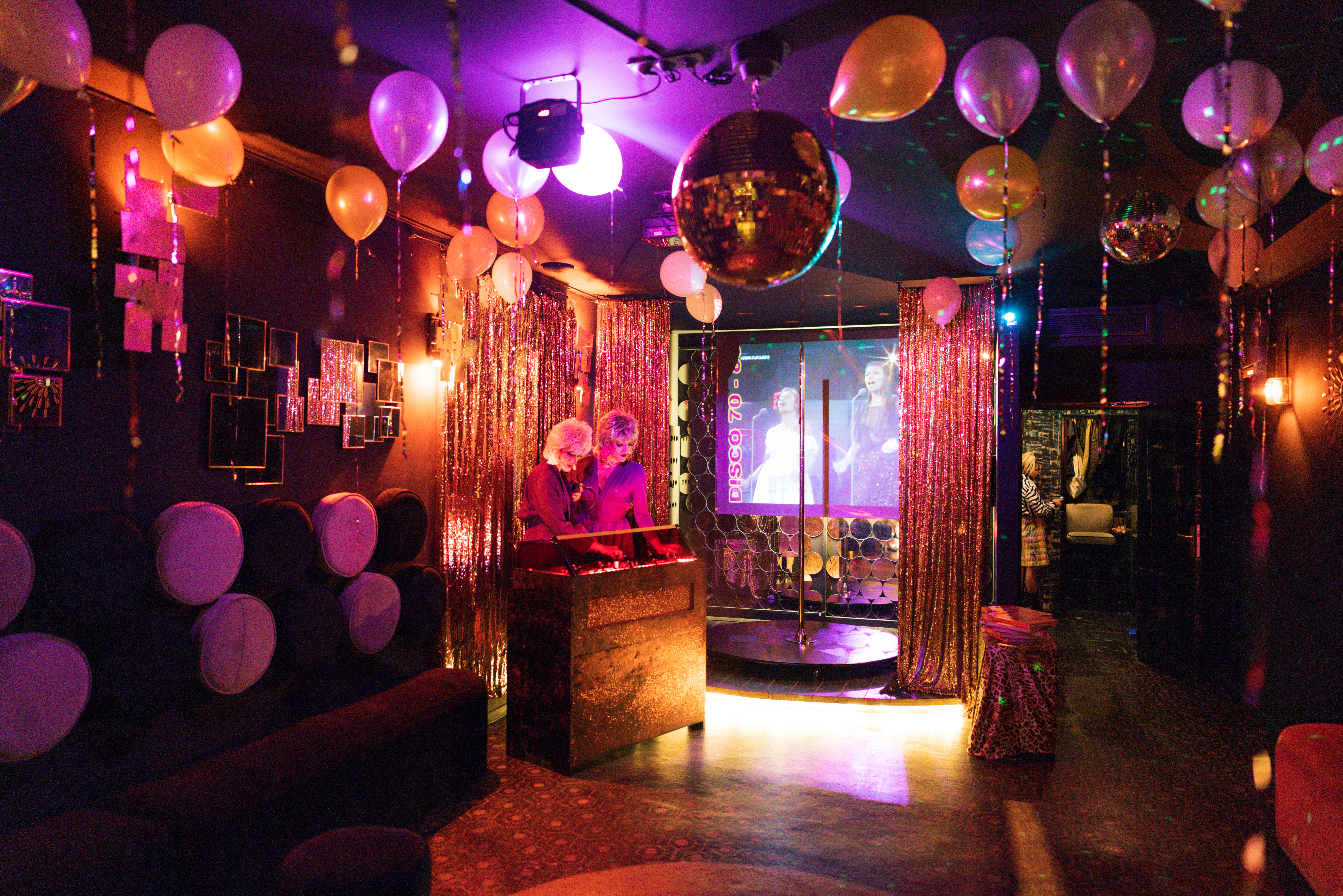 Please Dance Club - PLEASE! Magazine